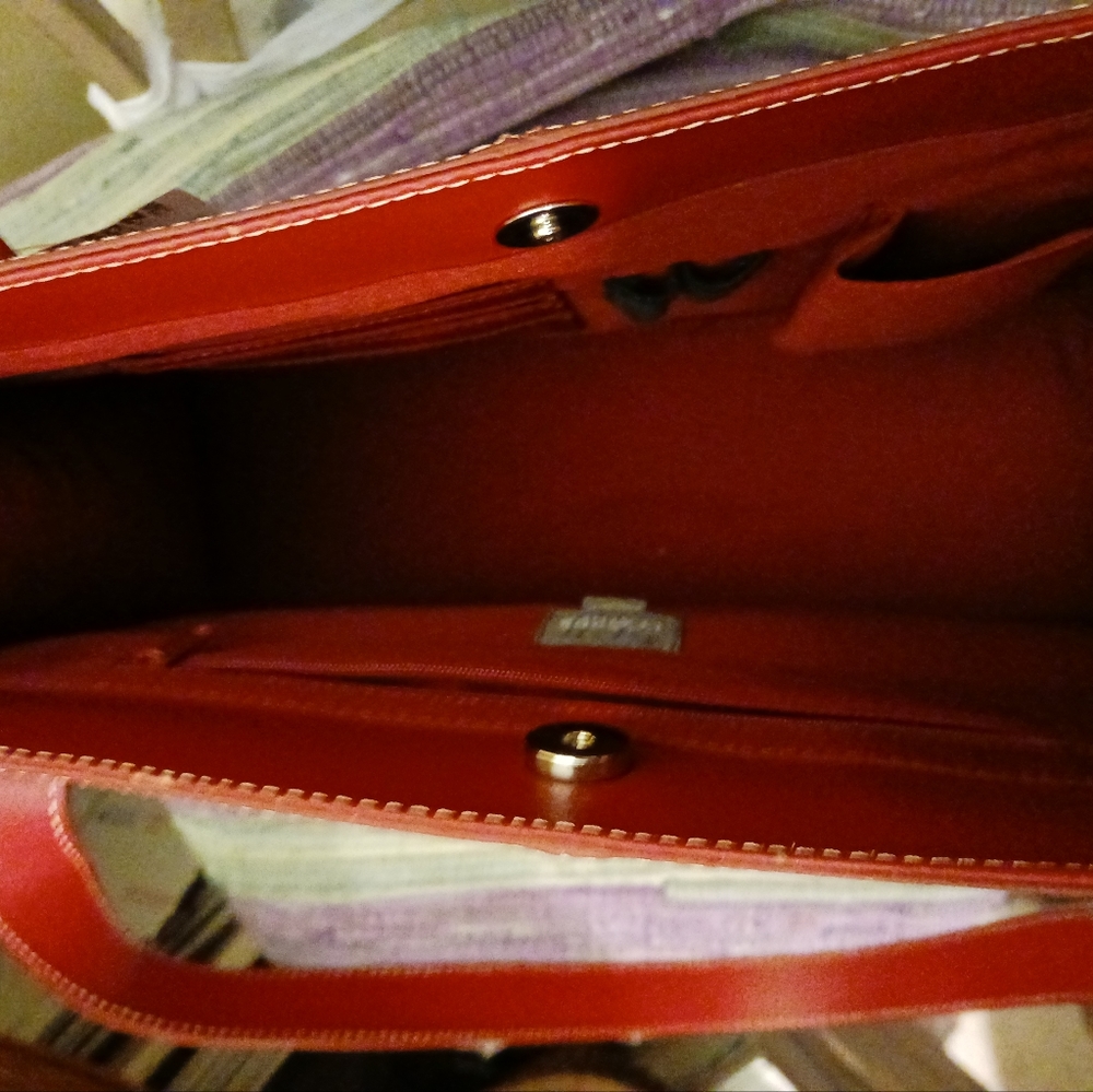 Wilson's VINTAGE Red Leather Large Bag.👜NEW Size L.16"×H.12",Nice Gift!🎁 - Picture 15 of 16